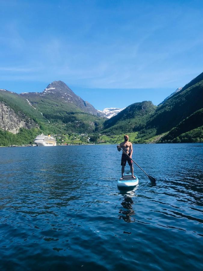 Solhaug Fjordcamping Lodge Geiranger